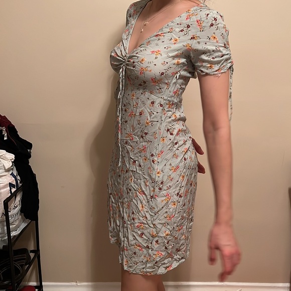 Stradivarius Floral Summer Dress - Picture 2 of 7